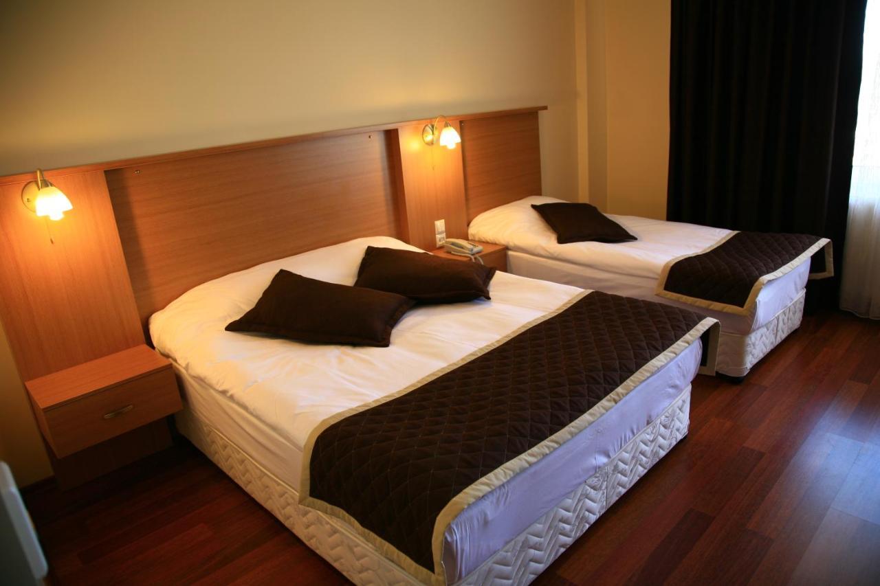 Otel 阿克恰科贾 外观 照片